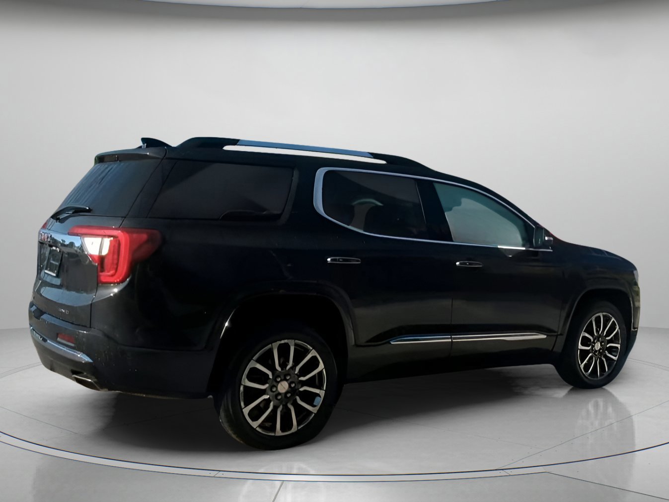 Used 2020 GMC Acadia Denali image 21