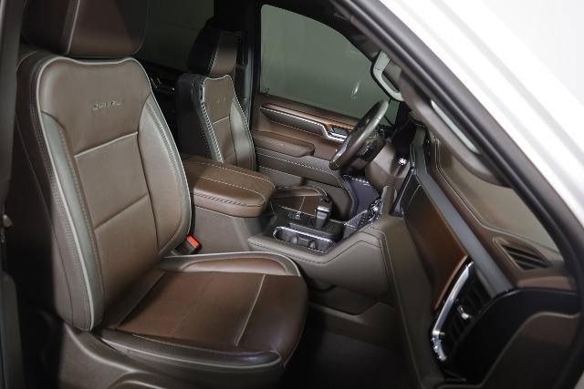 Used 2023 GMC Sierra 1500 Denali AWD/4WD image 10