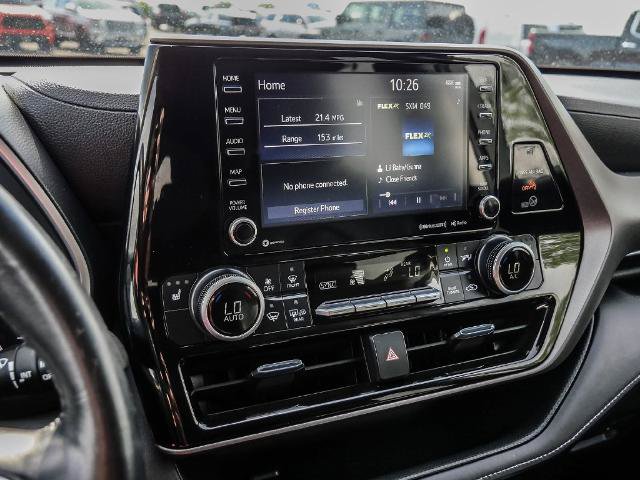 Used 2021 Toyota Highlander XLE AWD/4WD image 39