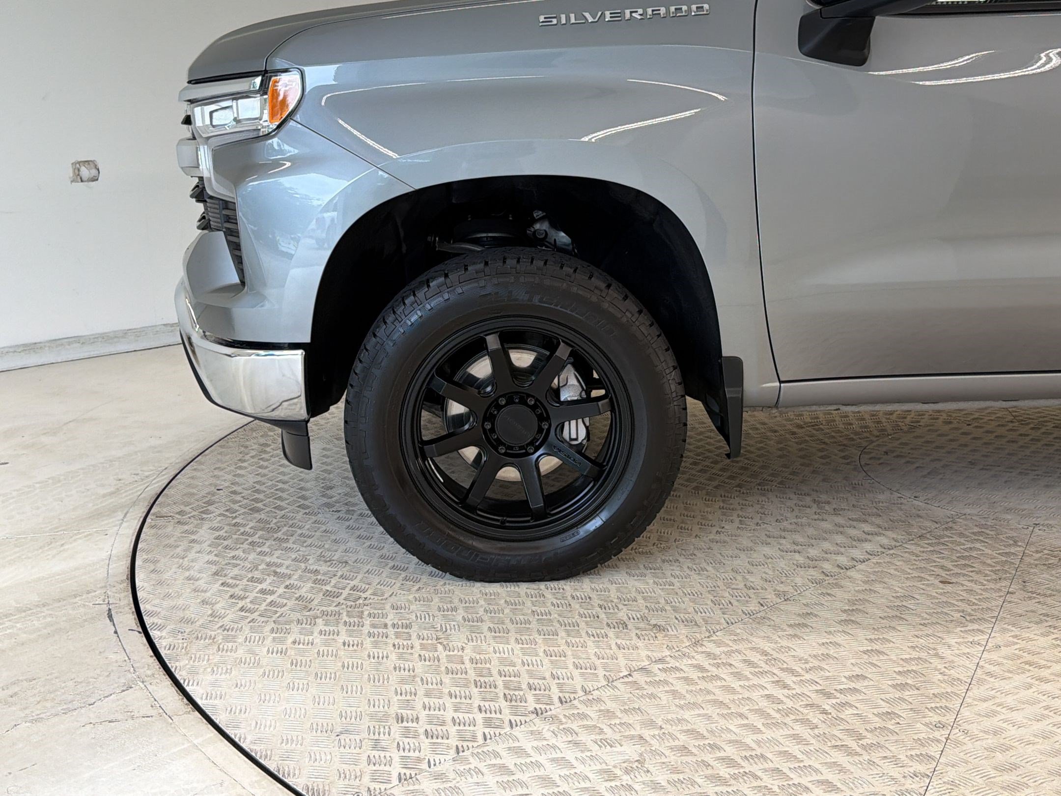 Used 2024 Chevrolet Silverado 1500 LT w/ Protection Package RWD image 13