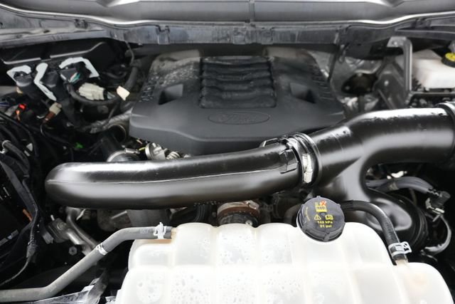 Certified 2023 Ford F150 XLT w/ Equipment Group 302A High image 33