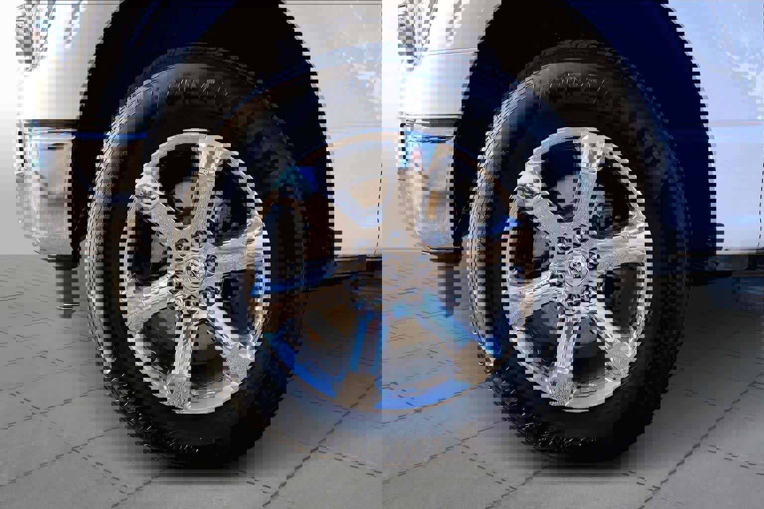 Certified 2022 Ford F150 XLT w/ Equipment Group 302A High image 13