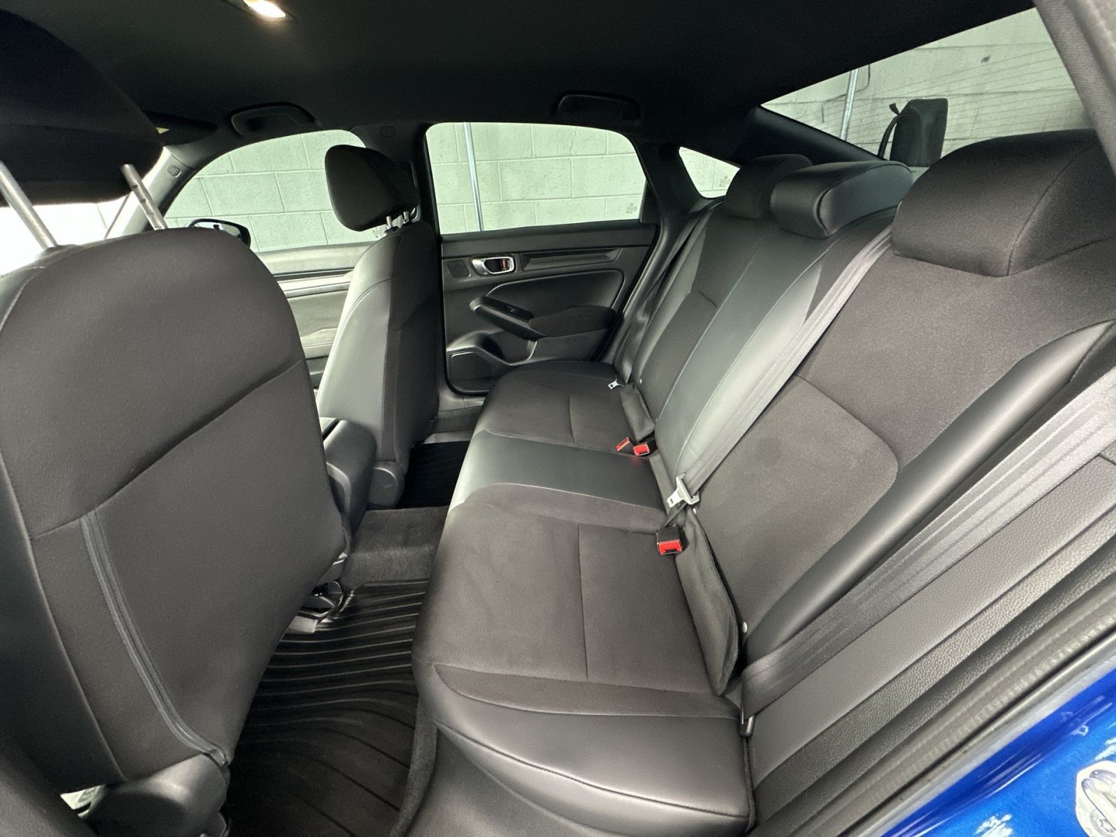 Used 2023 Honda Civic Sport image 31