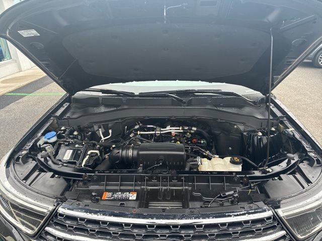 Certified 2022 Ford Explorer XLT w/ Equipment Group 202A image 20