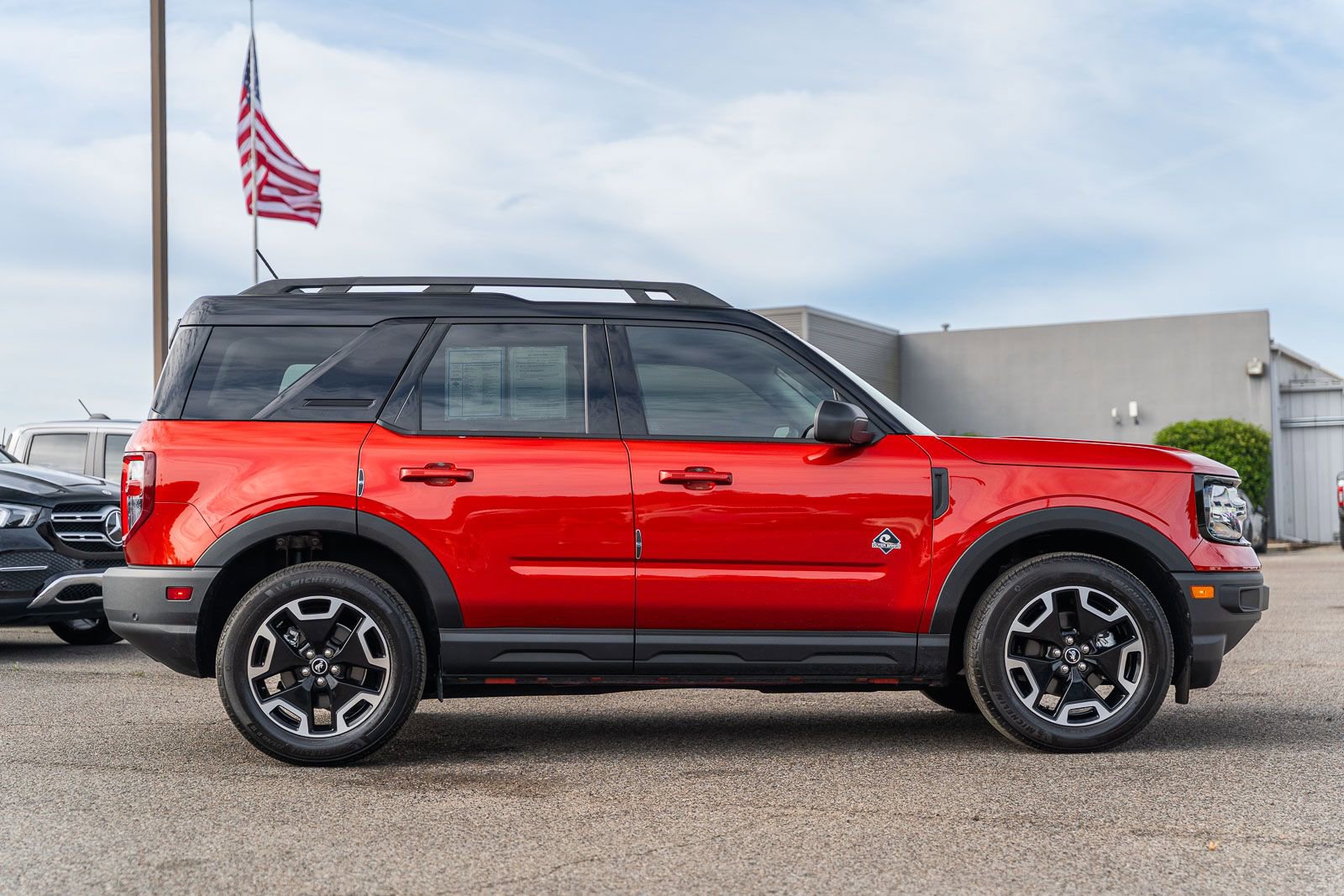 Certified 2024 Ford Bronco Sport Outer Banks w/ Tech Package image 8