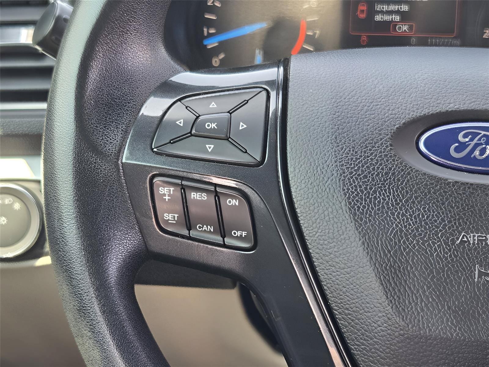 Certified 2019 Ford Explorer FWD image 25