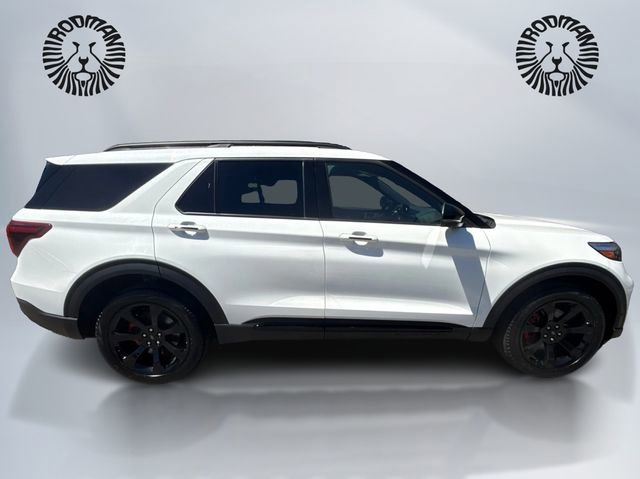 Certified 2023 Ford Explorer ST w/ Equipment Group 401A AWD/4WD image 4