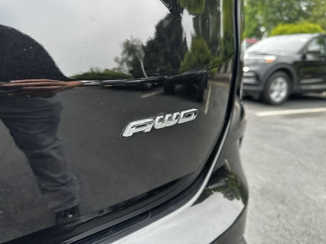 Certified 2022 Ford Edge SEL w/ Sport Appearance Package AWD/4WD image 46