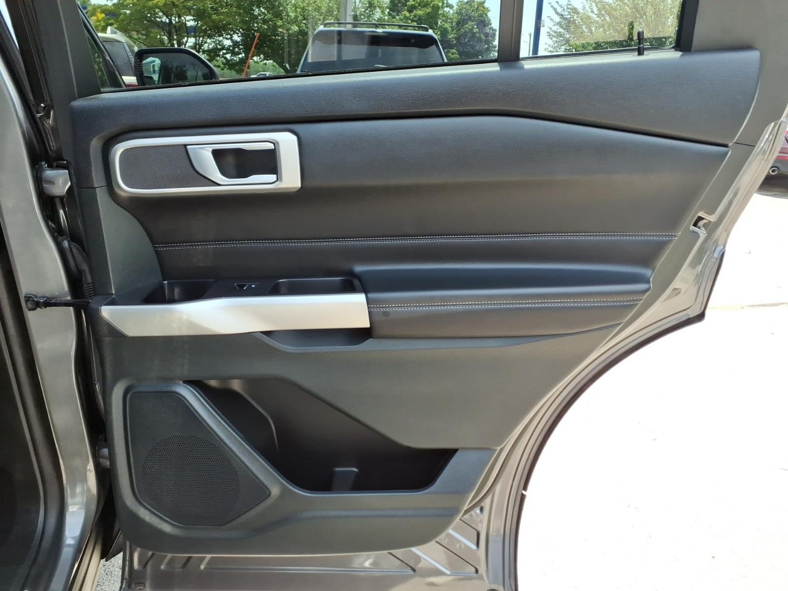 Certified 2023 Ford Explorer XLT AWD/4WD image 27