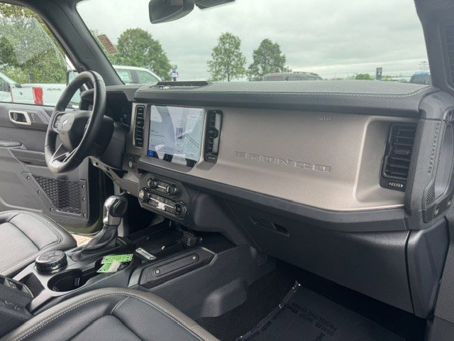 Certified 2025 Ford Bronco Outer Banks AWD/4WD image 36