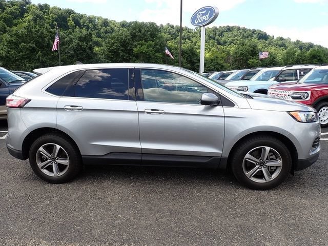 Certified 2023 Ford Edge SEL w/ Convenience Package AWD/4WD image 9