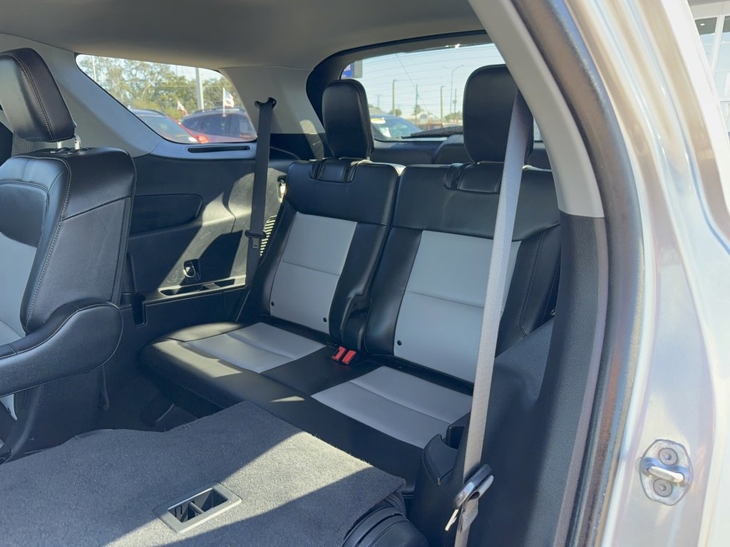 Certified 2023 Ford Explorer XLT w/ Equipment Group 202A image 13