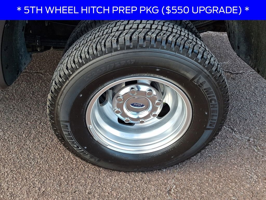 Certified 2024 Ford F350 Lariat w/ Lariat Ultimate Package image 7