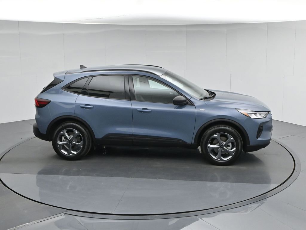 Certified 2025 Ford Escape ST-Line FWD image 55