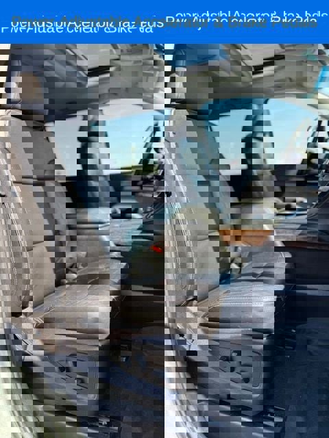 Used 2019 Chevrolet Suburban LT image 31