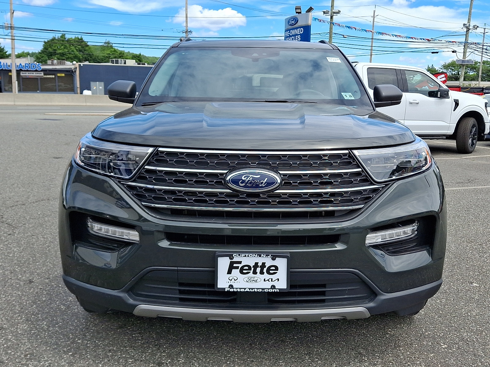 Certified 2023 Ford Explorer XLT w/ Equipment Group 202A AWD/4WD image 2
