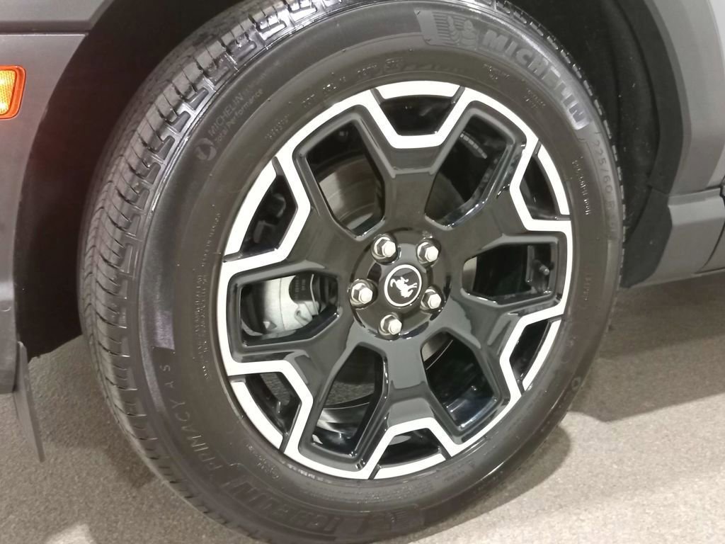 Certified 2025 Ford Bronco Sport Outer Banks w/ Outer Banks Tech Package+ image 12