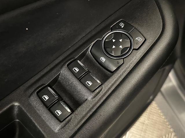 Certified 2023 Ford Edge SE image 16