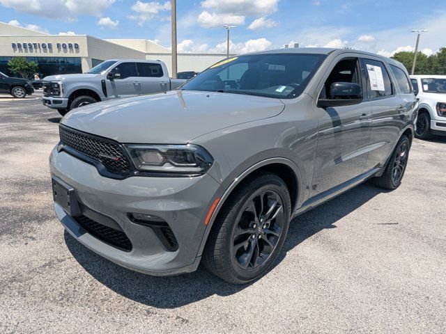 Used 2022 Dodge Durango SXT w/ Blacktop Package RWD image 9