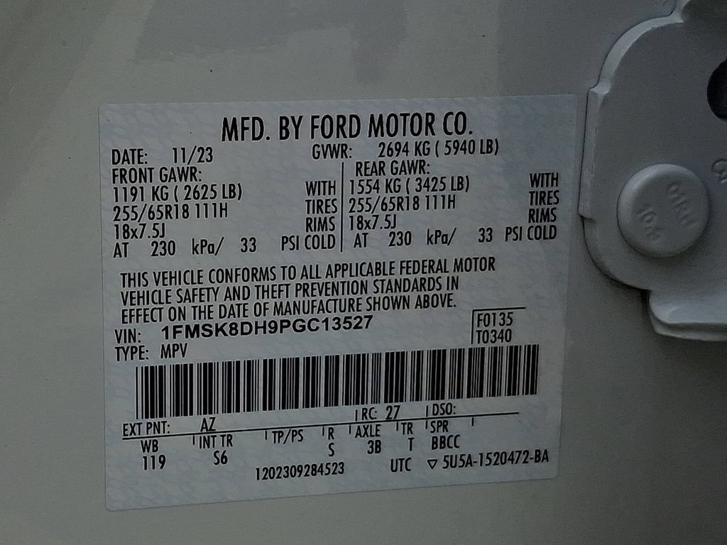 Certified 2023 Ford Explorer XLT w/ Equipment Group 202A AWD/4WD image 29