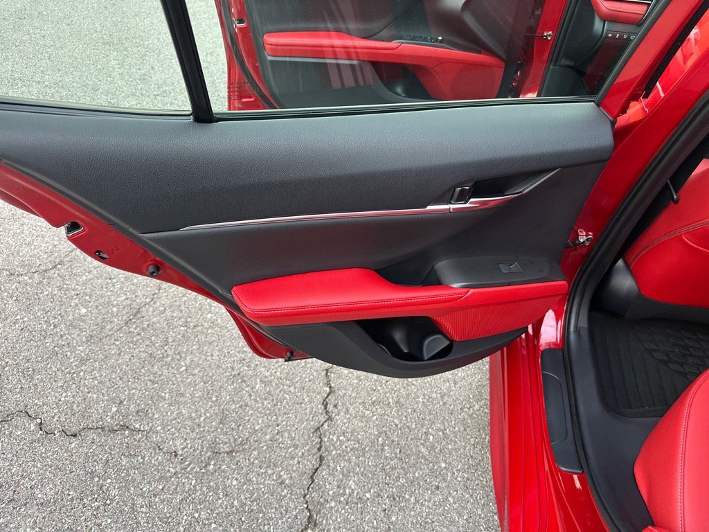 Used 2021 Toyota Camry XSE image 23