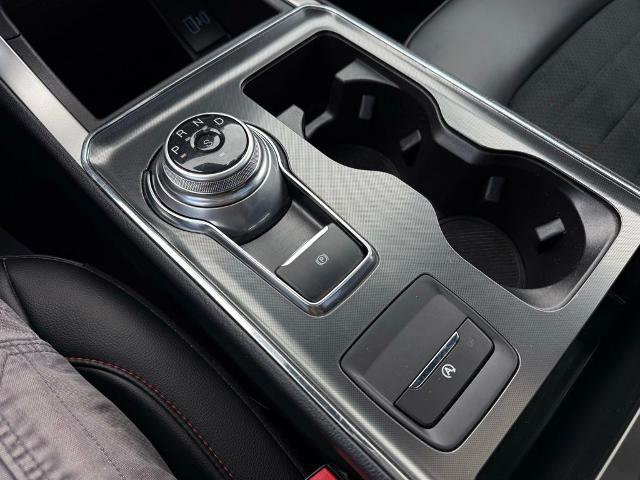 Certified 2023 Ford Edge ST-Line image 4