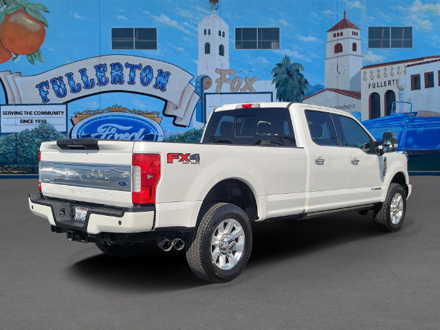 Certified 2017 Ford F350 Platinum w/ Platinum Ultimate Package AWD/4WD image 4