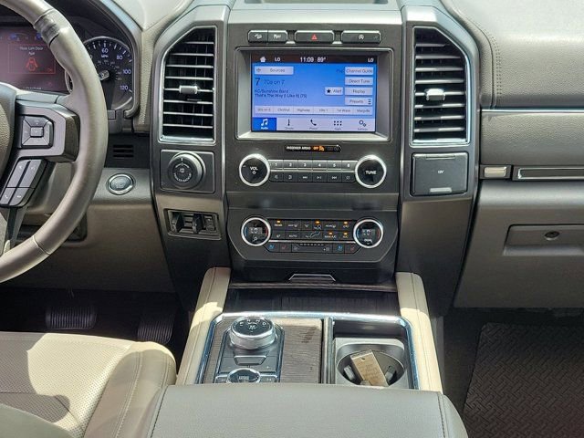 Certified 2019 Ford Expedition Limited AWD/4WD image 21