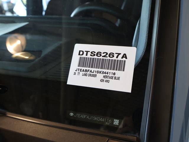 Used 2025 Toyota Land Cruiser AWD/4WD image 33