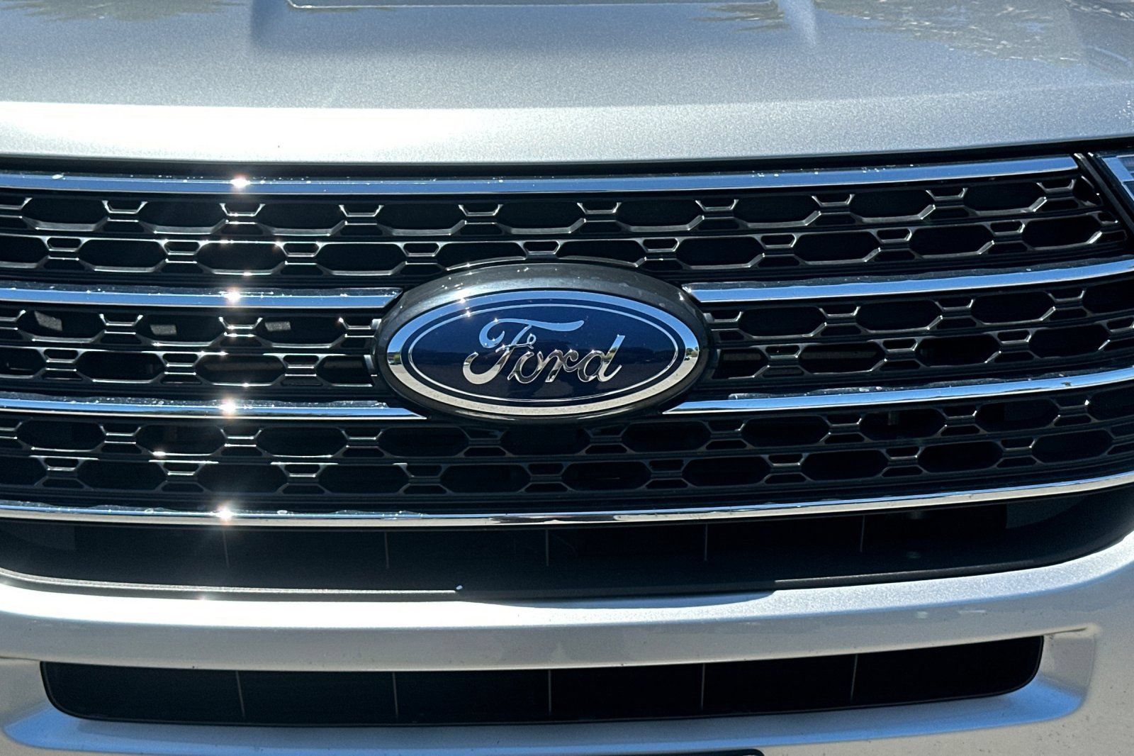 Certified 2023 Ford Explorer XLT w/ Equipment Group 202A AWD/4WD image 47