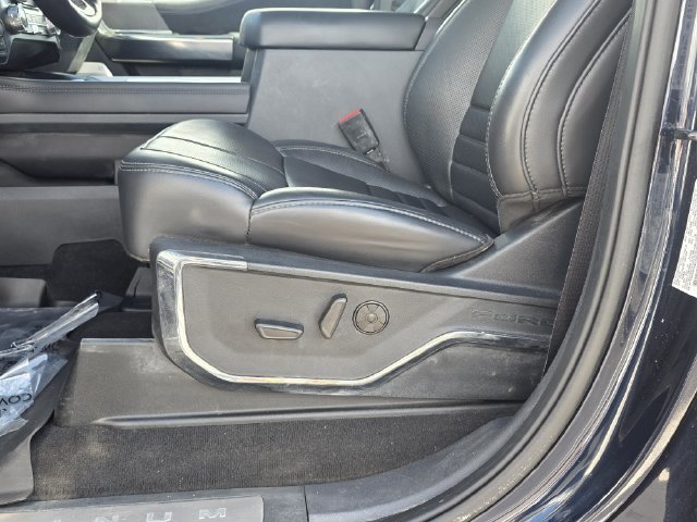 Certified 2025 Ford F350 Platinum AWD/4WD image 16