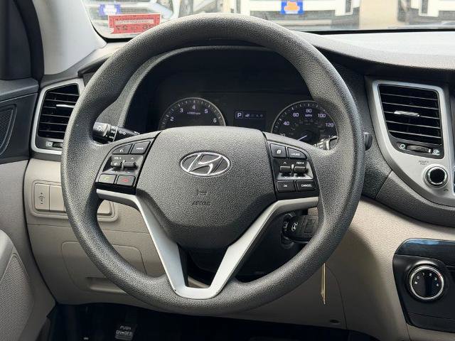 Used 2018 Hyundai Tucson SE w/ Cargo Package AWD/4WD image 6