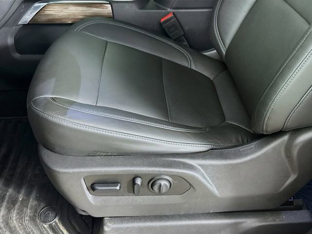 Used 2020 Chevrolet Silverado 1500 RST w/ All-Star Edition RWD image 23