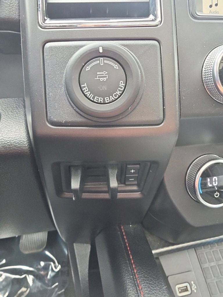 Certified 2019 Ford Expedition Limited w/ Equipment Group 303A AWD/4WD image 23