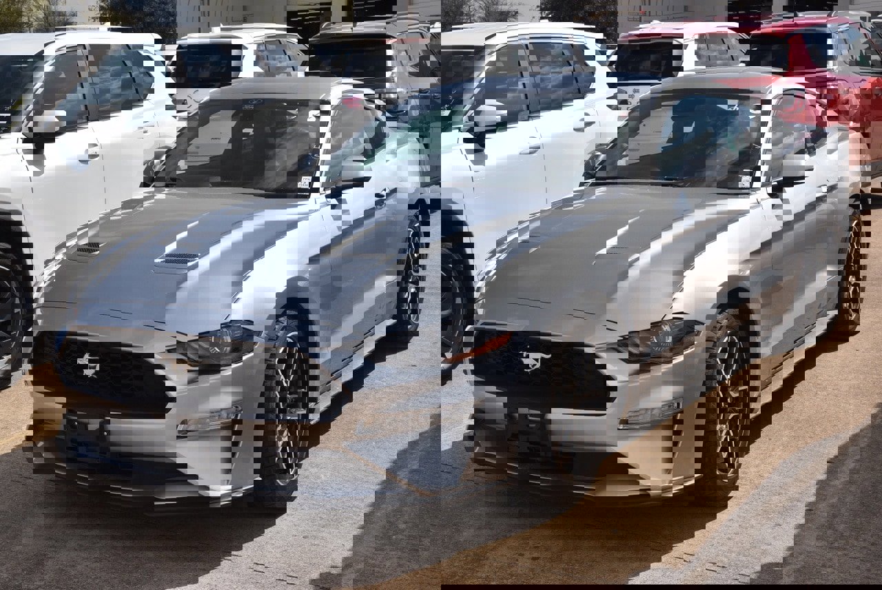 Certified 2023 Ford Mustang Premium image 2