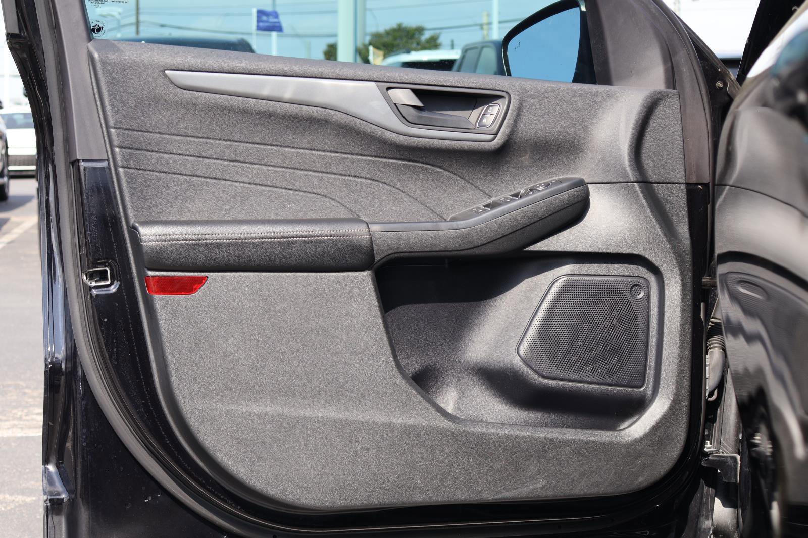 Certified 2023 Ford Escape Active image 20