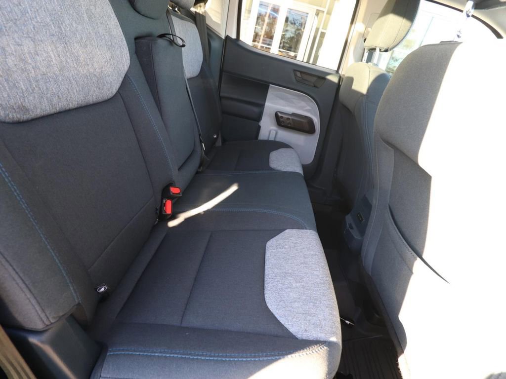 Certified 2025 Ford Maverick XLT w/ Equipment Group 302A image 24