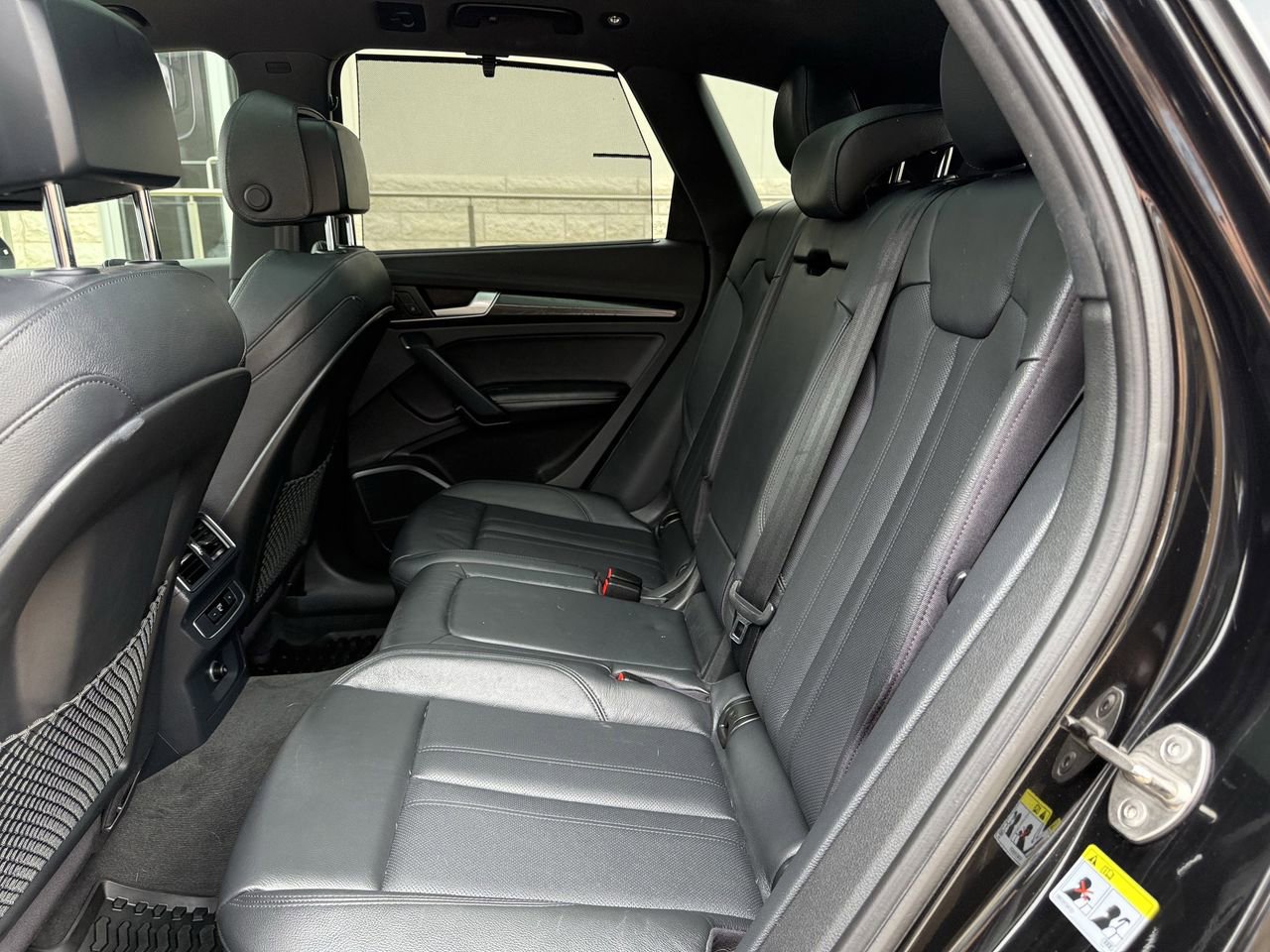 Used 2018 Audi SQ5 Prestige w/ Prestige Package image 28