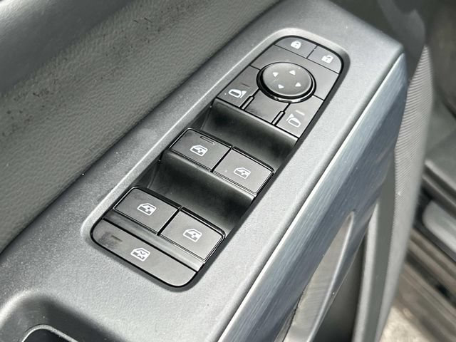 Used 2025 Nissan Pathfinder Rock Creek AWD/4WD image 33
