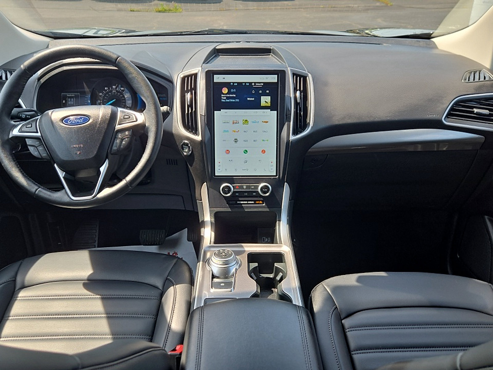Certified 2024 Ford Edge SEL w/ Convenience Package AWD/4WD image 9