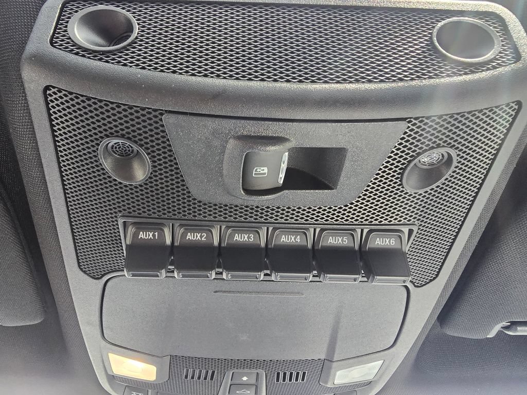 Certified 2022 Ford F350 Platinum AWD/4WD image 26