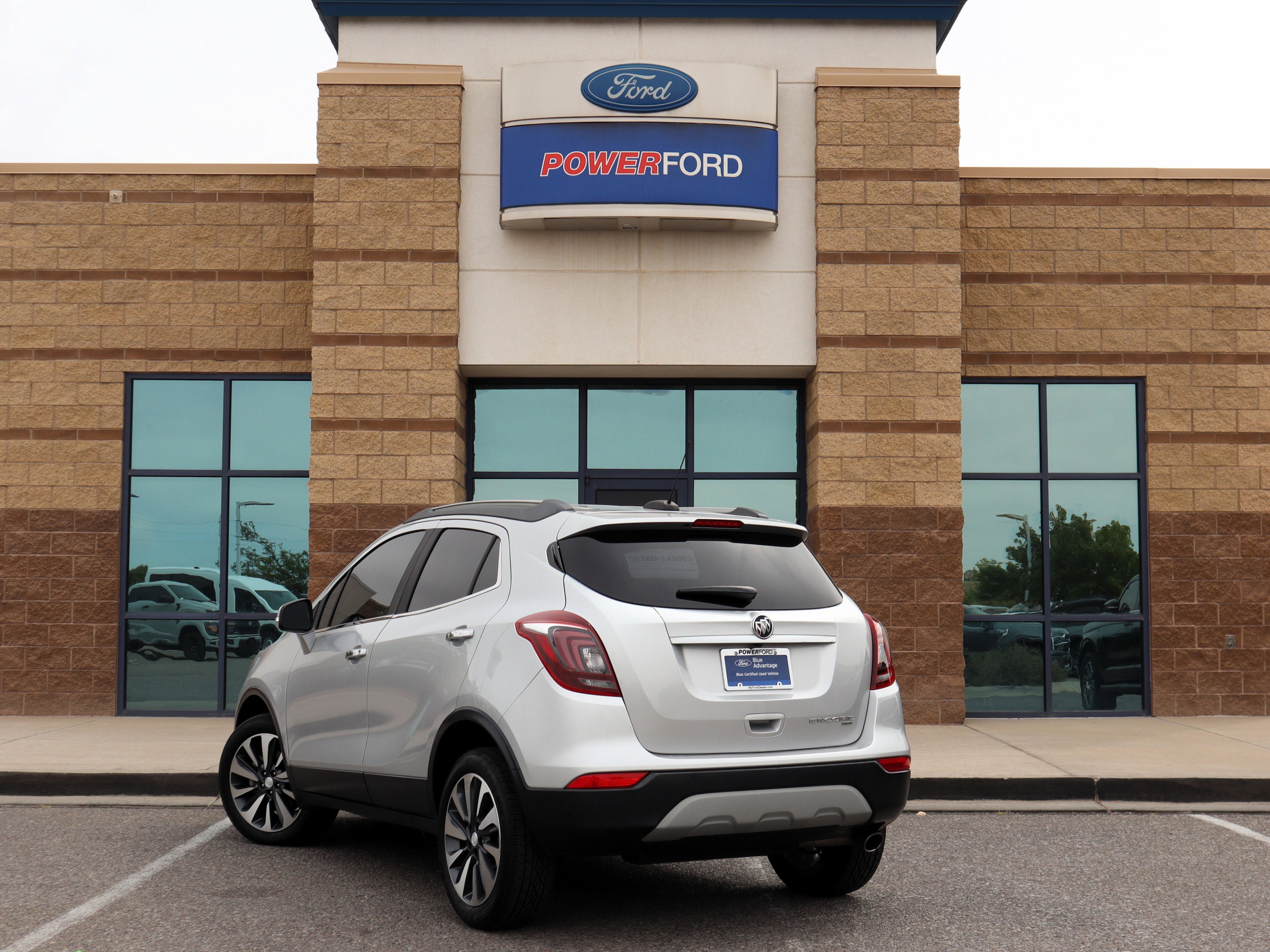 Used 2019 Buick Encore Essence AWD/4WD image 8
