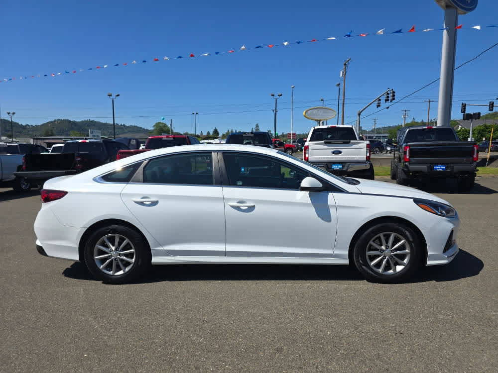 Used 2018 Hyundai Sonata SE FWD image 6