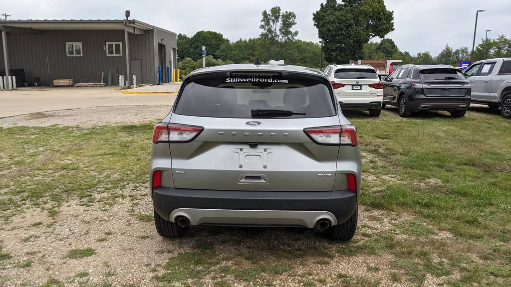 Certified 2022 Ford Escape SE AWD/4WD image 4