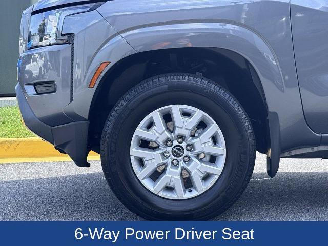 Used 2023 Nissan Frontier SV w/ Tow Package AWD/4WD image 9