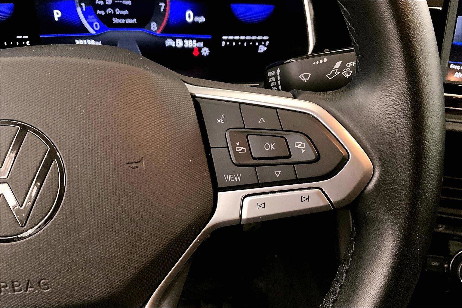 Used 2022 Volkswagen Jetta SE image 18