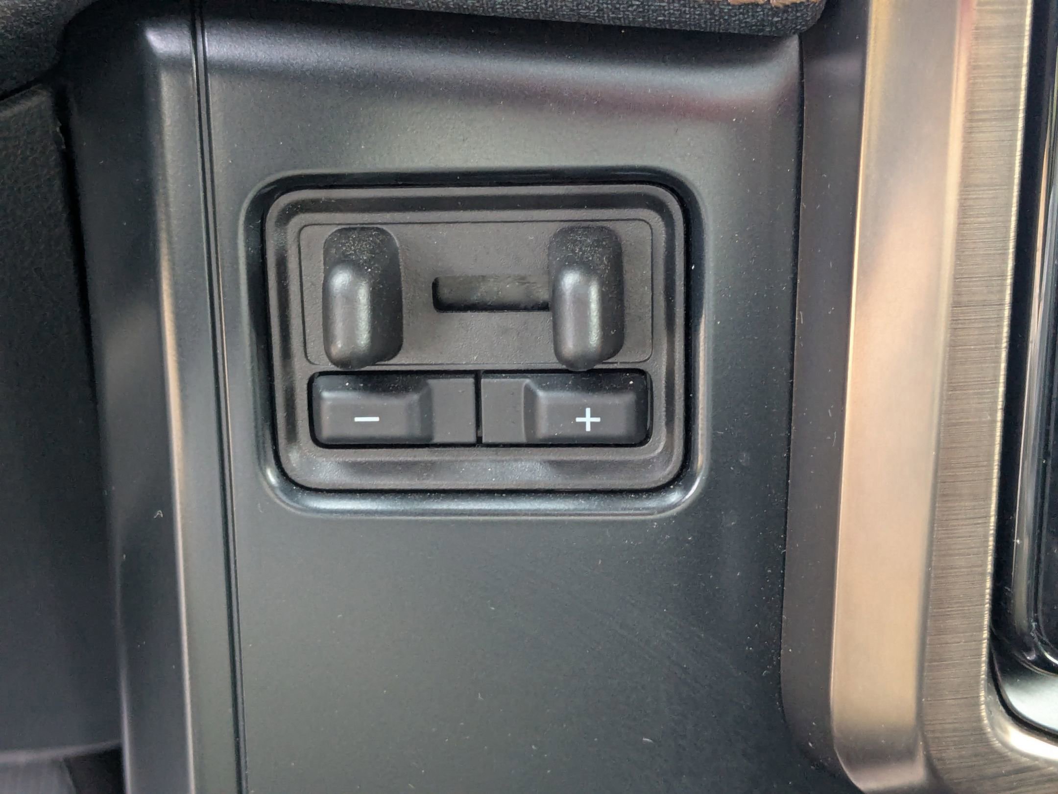 Certified 2025 Ford F150 Lightning Lariat w/ Max Trailer Tow Package image 26