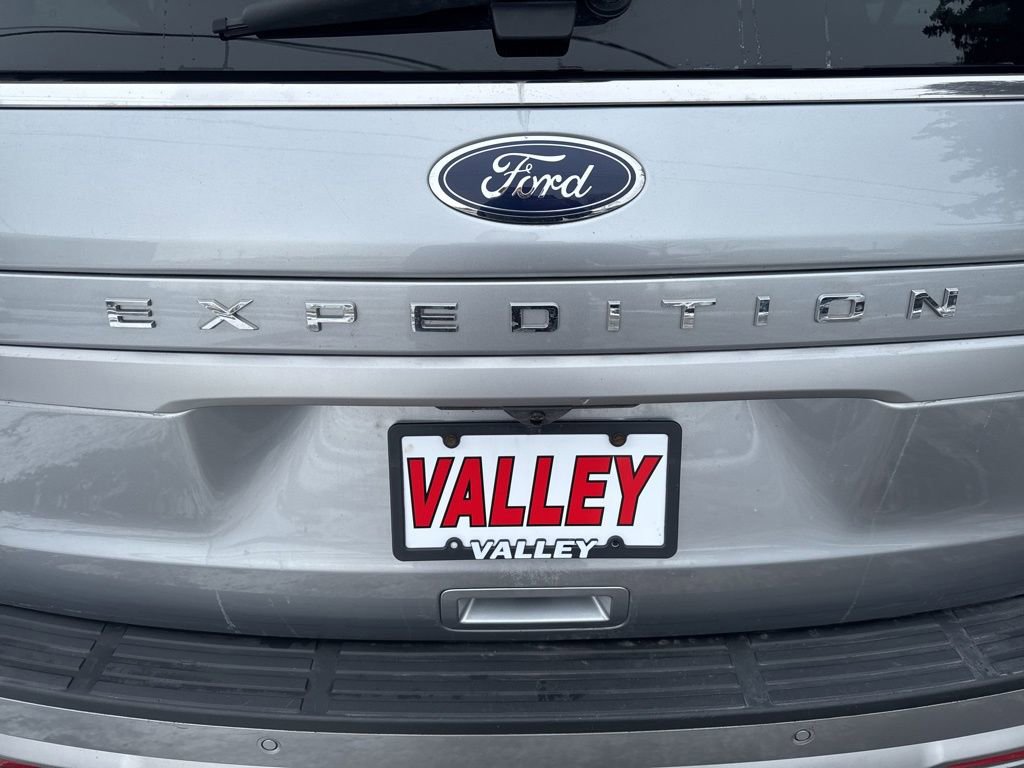 Certified 2022 Ford Expedition Max XLT image 55