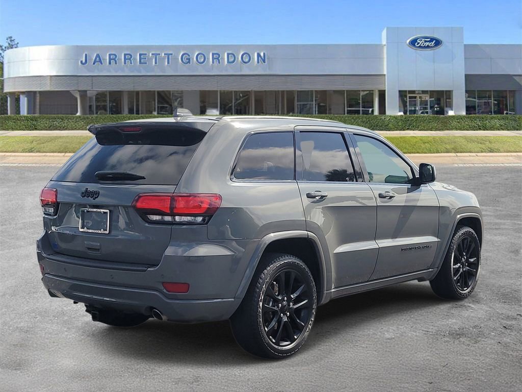 Used 2020 Jeep Grand Cherokee Altitude image 4