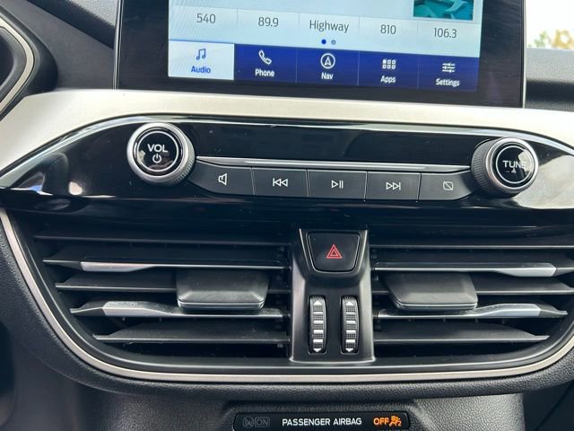 Certified 2022 Ford Escape SEL image 32